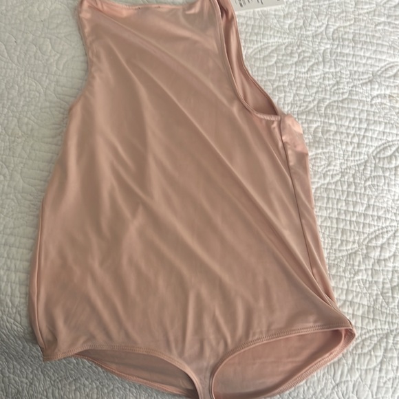 Express compression body contour high neck thong bodysuit - Picture 4 of 4